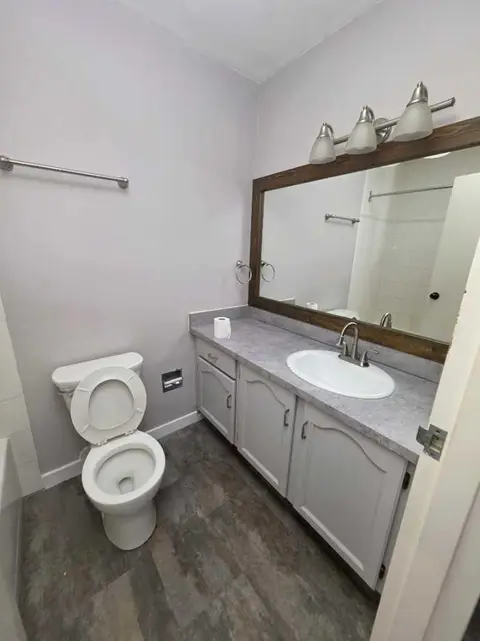 809, 8948 Elbow Drive SW photo 37