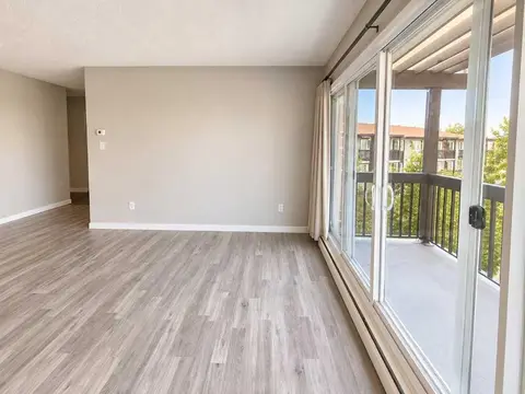 809, 8948 Elbow Drive SW photo 4