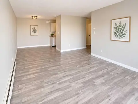809, 8948 Elbow Drive SW photo 6