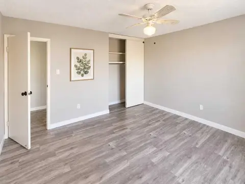 809, 8948 Elbow Drive SW photo 7