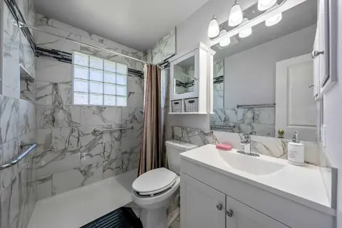 629 Agate Crescent SE photo 12