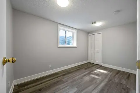 629 Agate Crescent SE photo 19