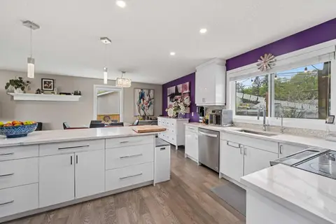 80 Allandale Close SE photo 12