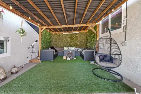 80 Allandale Close SE photo 31