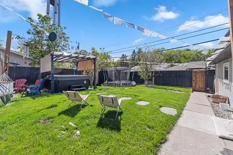 80 Allandale Close SE photo 32