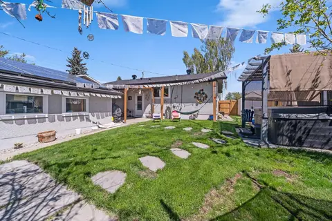 80 Allandale Close SE photo 35