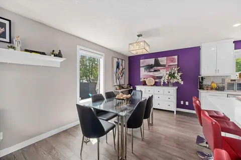 80 Allandale Close SE photo 8