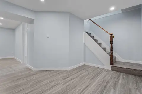 9408 5 Street SE photo 23