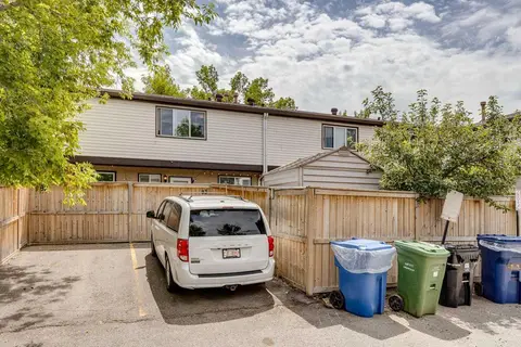 83, 630 Sabrina Road SW photo 24
