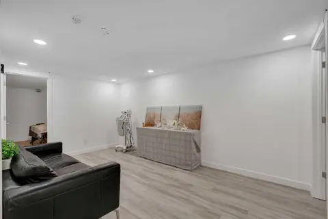 52 Fay Road SE photo 25