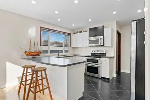 436 Attica Drive SE photo 6