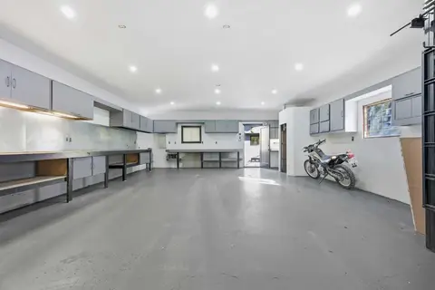 67 Flavelle Road SE photo 44
