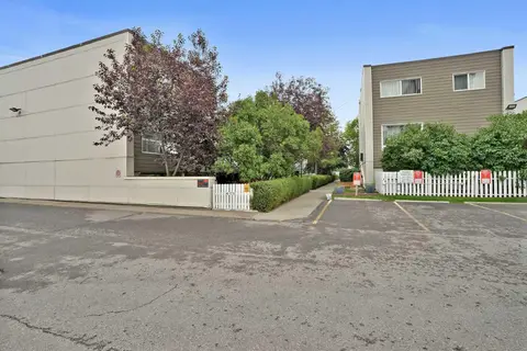 104, 6919 Elbow Drive SW photo 5