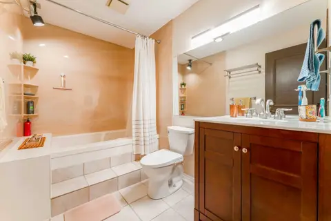 240 Canterville Drive SW photo 37