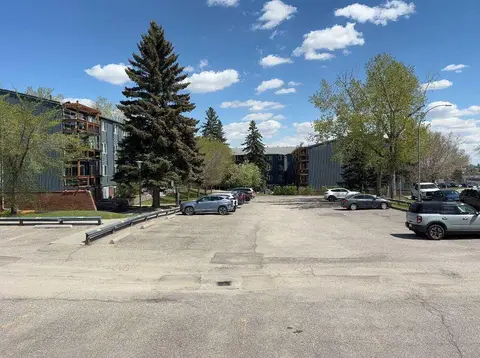 108, 816 89 Avenue SW photo 11