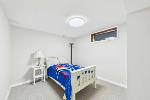 10716 Mapleshire Crescent SE photo 26