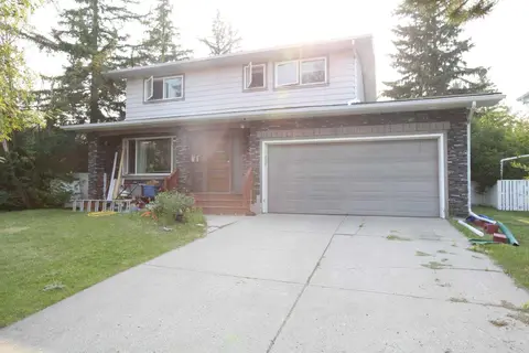 7331 Keewatin Street SW, Calgary