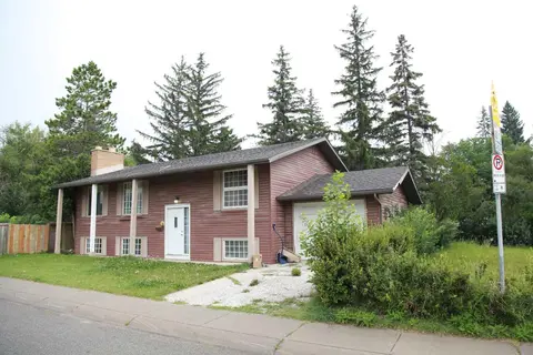 904 73 Avenue SW photo 5