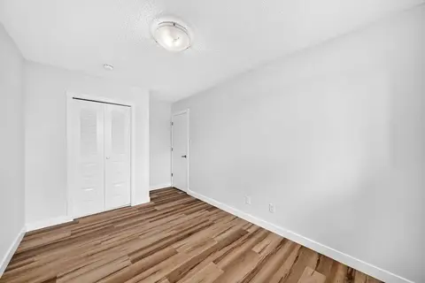 34, 9908 Bonaventure Drive SE photo 21