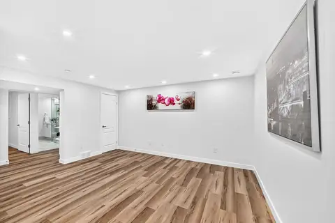 34, 9908 Bonaventure Drive SE photo 23