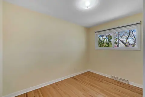 8432 Elbow Drive SW photo 13