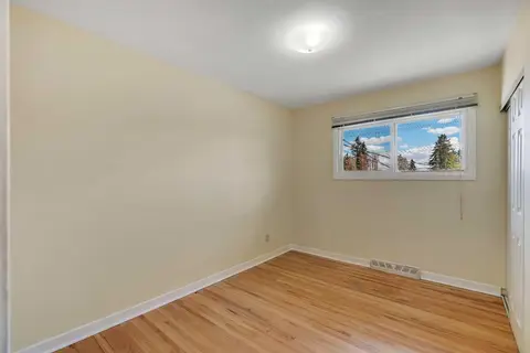 8432 Elbow Drive SW photo 14