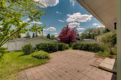 8432 Elbow Drive SW photo 21