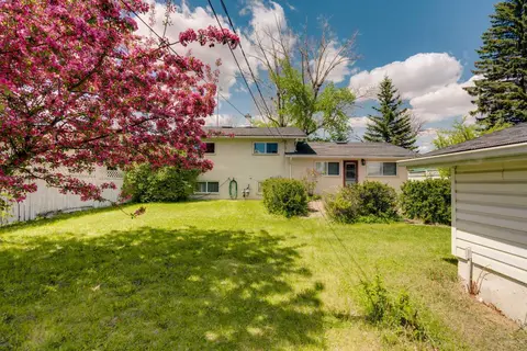 8432 Elbow Drive SW photo 22
