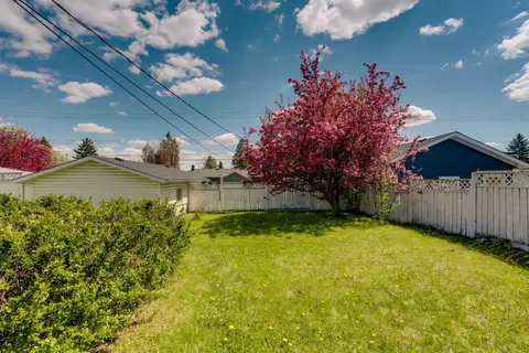 8432 Elbow Drive SW photo 26