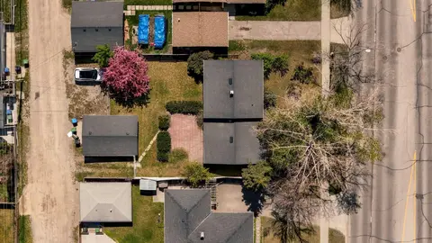 8432 Elbow Drive SW photo 30