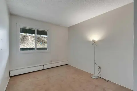 2306, 315 Southampton Drive SW photo 17