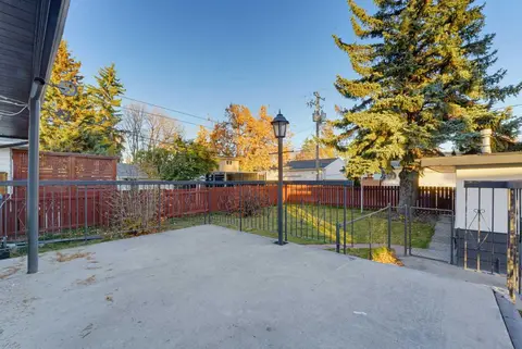 83 Ferncliff Crescent SE photo 19