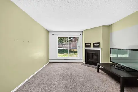 9106, 315 Southampton Drive SW photo 12