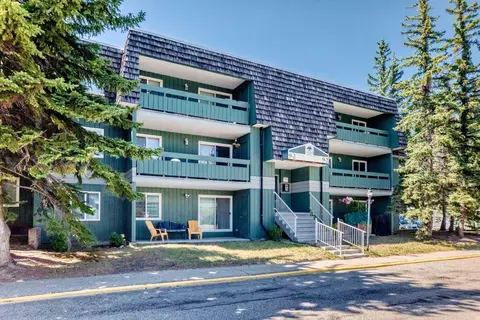 9106, 315 Southampton Drive SW photo 2
