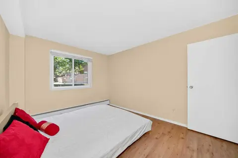 9106, 315 Southampton Drive SW photo 22