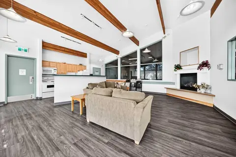 9106, 315 Southampton Drive SW photo 31