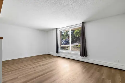 319, 315 Heritage Drive SE photo 8