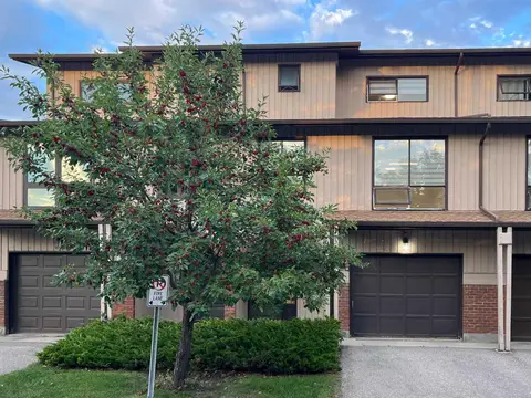 58 Canterbury Gardens SW photo 2