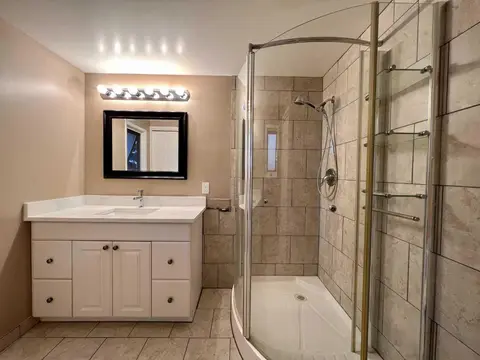 58 Canterbury Gardens SW photo 24