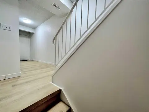 58 Canterbury Gardens SW photo 32