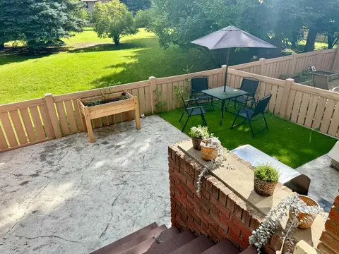 58 Canterbury Gardens SW photo 36
