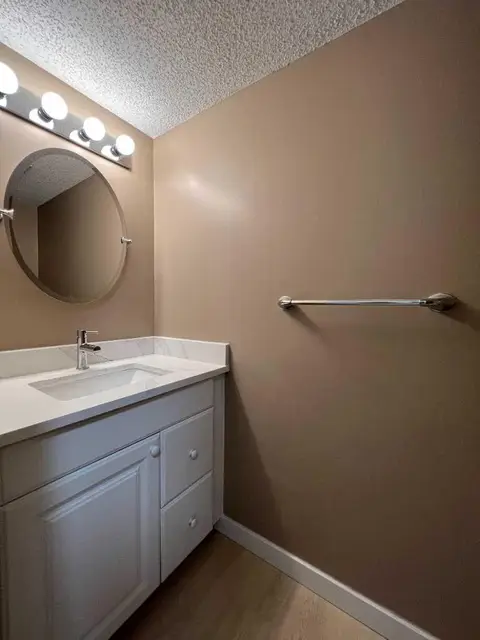 58 Canterbury Gardens SW photo 5