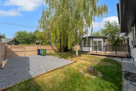 816 Lake Ontario Drive SE photo 39