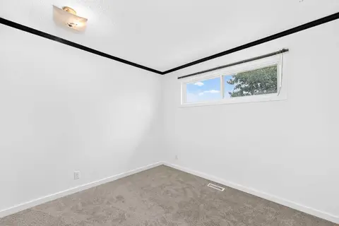 403, 11010 Bonaventure Drive SE photo 15