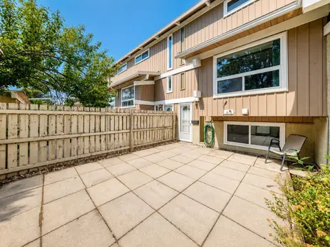 403, 11010 Bonaventure Drive SE photo 28