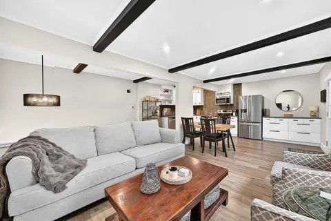 1702, 11010 Bonaventure Drive SE photo 14