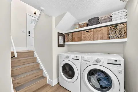 1702, 11010 Bonaventure Drive SE photo 18