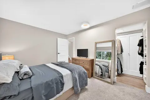 1702, 11010 Bonaventure Drive SE photo 25