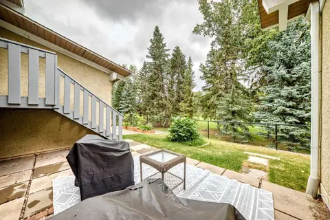 1702, 11010 Bonaventure Drive SE photo 34