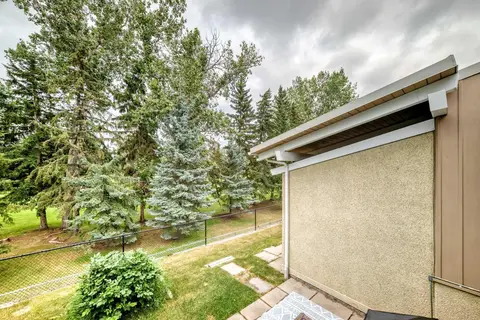 1702, 11010 Bonaventure Drive SE photo 35
